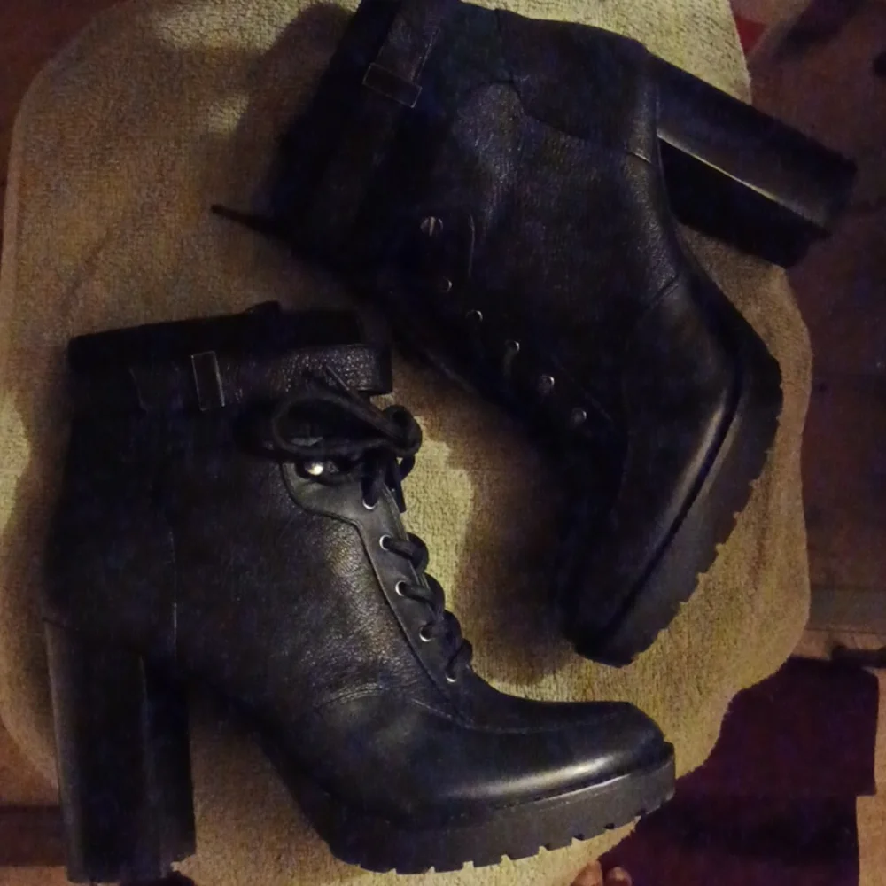 Antonio Melani Perline.Booties - Picture 7 of 11